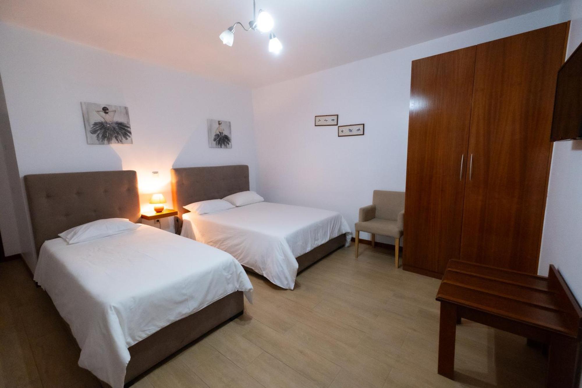 Hotel Residencial Familia Machico  Esterno foto