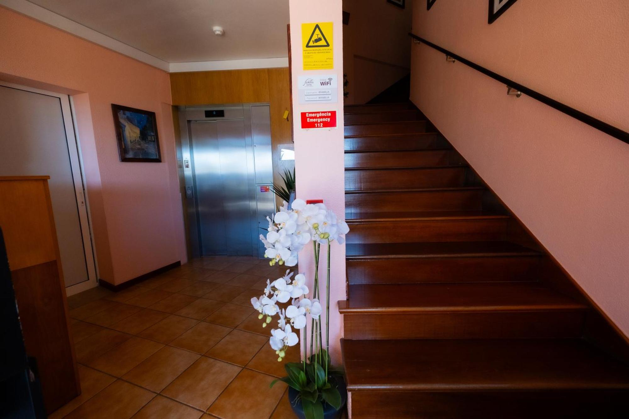 Hotel Residencial Familia Machico  Esterno foto