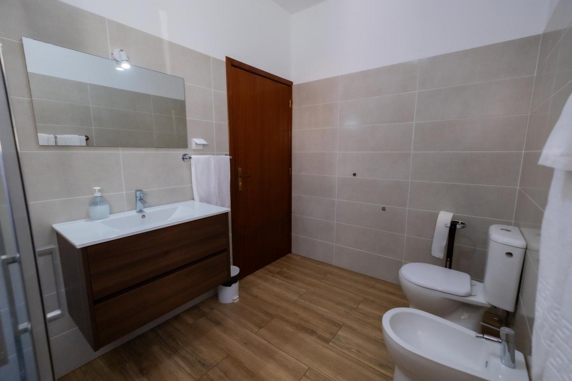 Hotel Residencial Familia Machico  Esterno foto