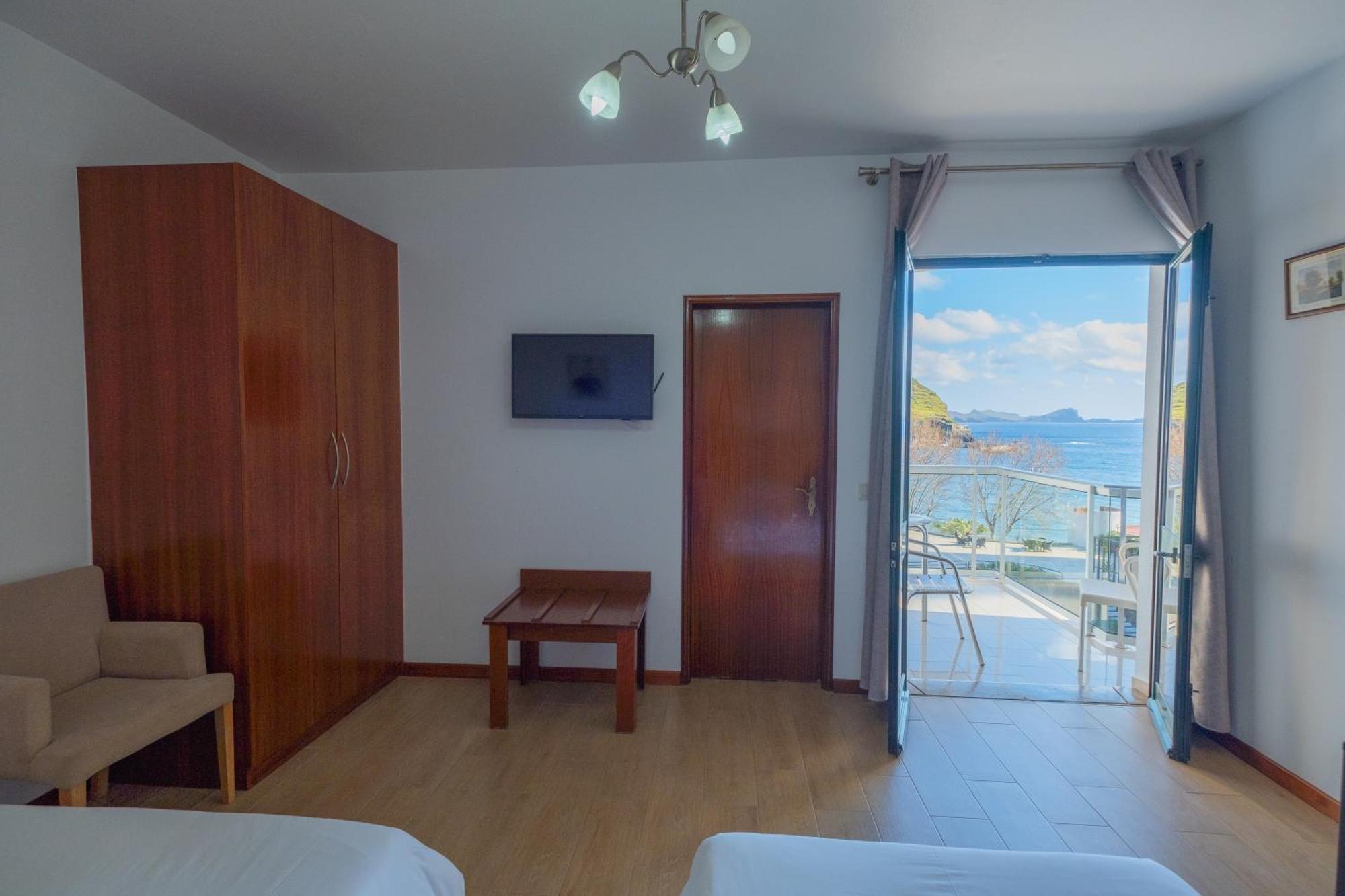 Hotel Residencial Familia Machico  Esterno foto