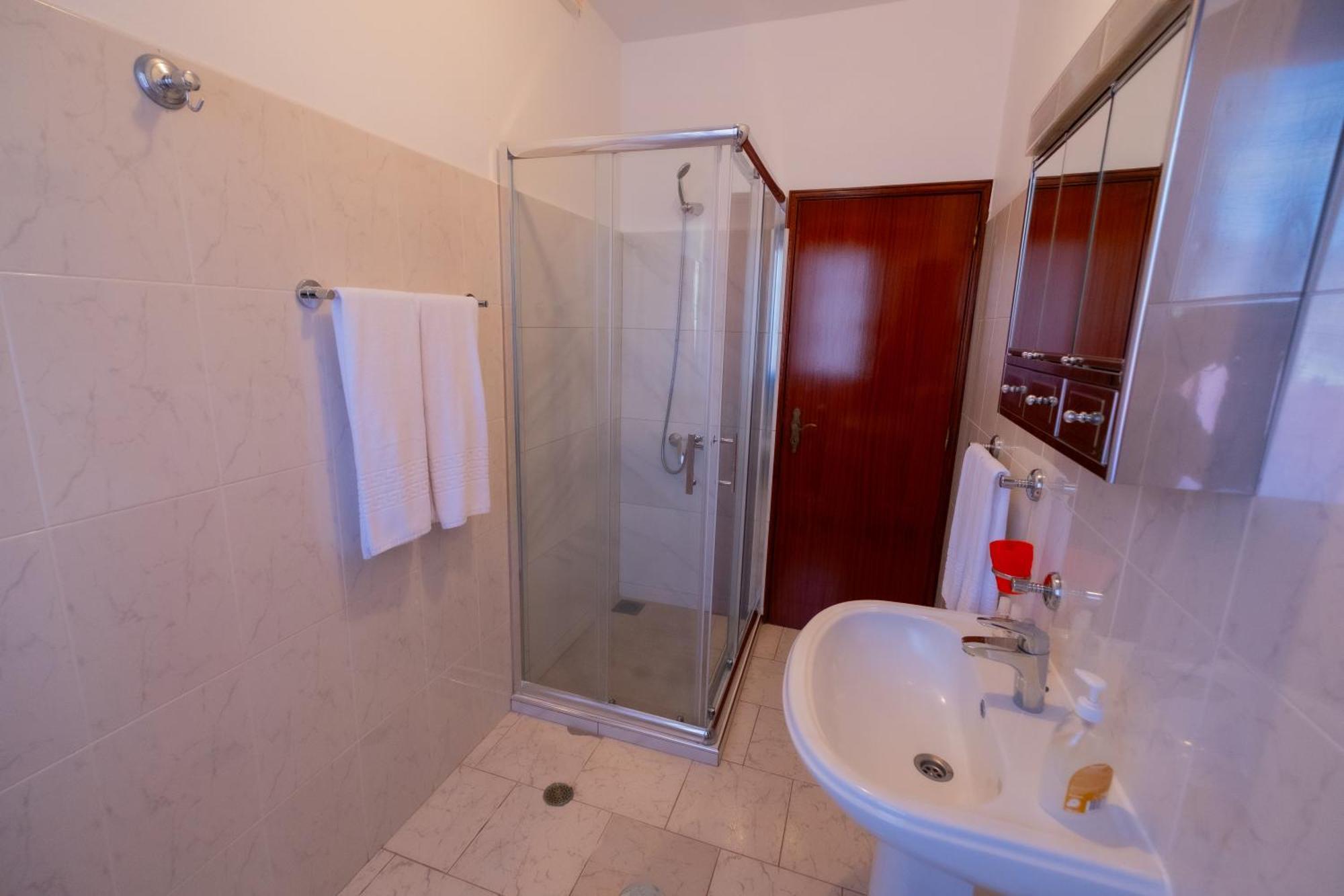 Hotel Residencial Familia Machico  Esterno foto