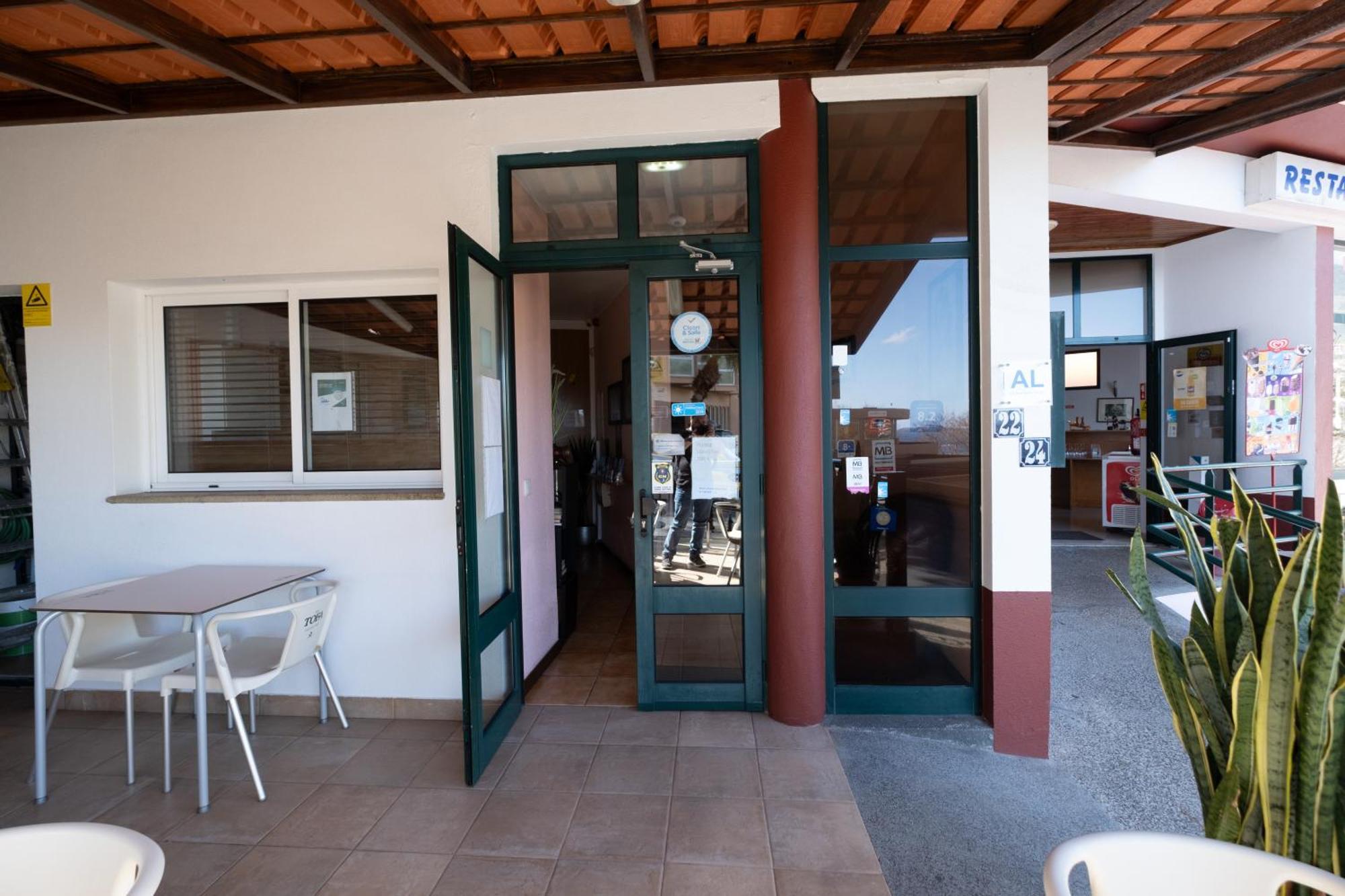 Hotel Residencial Familia Machico  Esterno foto