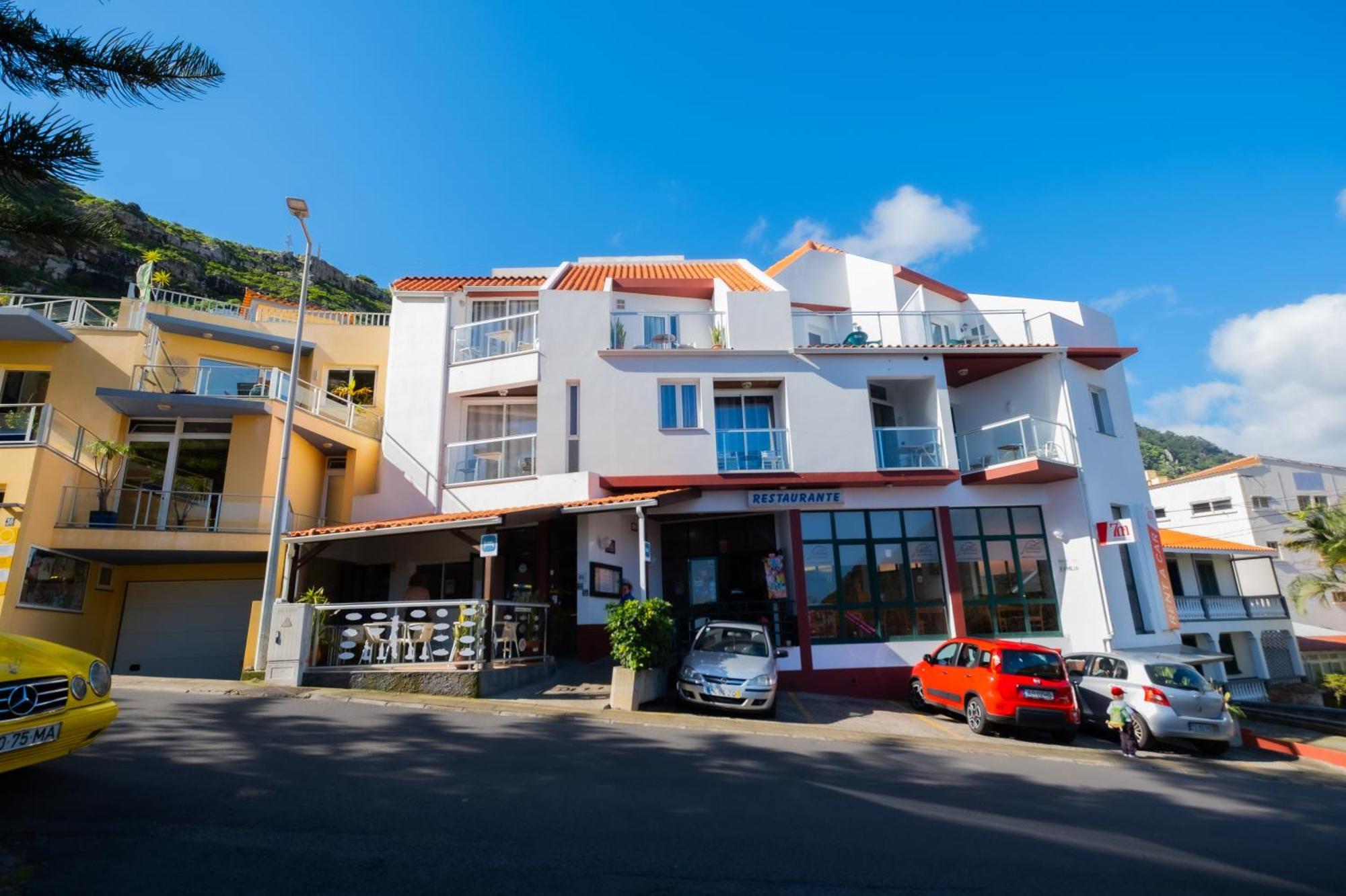 Hotel Residencial Familia Machico  Esterno foto
